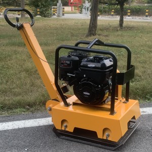 Compacteur à plaques vibrantes haute performance 64 kg pour la construction, vente d'équipements de compactage du sol, moteur principal - Product Image 3