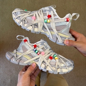 Nouvelle conception de chaussures de luxe de marque originale pour hommes, lacets LED, chaussures décontractées de haute qualité Baleciagas, chaussures de sport pour femmes - Product Image 1