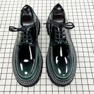 Chaussures habillées pour hommes à lacets, à semelle épaisse, élégantes, à bout rond, idéales pour les mariages et les occasions professionnelles - Product Image 1