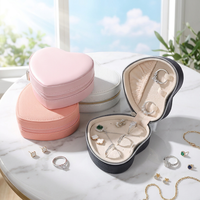 Boîte à bijoux de voyage en forme de cœur avec miroir, personnalisable en usine, pour boucles d'oreilles, colliers, bagues, en cuir PU, boîte de rangement cadeau