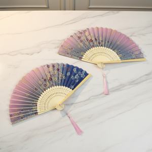 Éventail pliant personnalisé avec logo, en bois et papier, artisanat en bambou, idéal pour les activités promotionnelles et publicitaires - Product Image 5