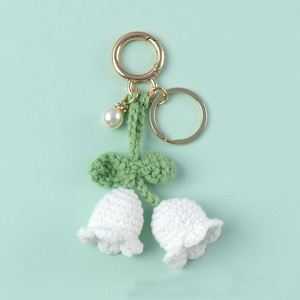<span class=keywords><strong>Porte</strong></span>-clés fleur de Convallaria colorée au crochet, accessoire suspendu pour rétroviseur de voiture, pendentif macramé tulipe tissé à la main - Product Image 3