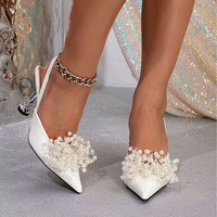 Nouveau à la mode bout pointu à la mode or sandales Talon Femme été perle femmes talons 2025
