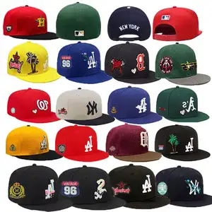قبعات بيسبول مطرزة مخصصة ومجموعة متنوعة من قبعات كرة القدم من قماش الدنيم للحفلات للبيع بالجملة