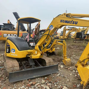 Mini-excavatrice Komatsu PC40 d'occasion, 4 tonnes, modèle 2022, excellent état, prix bas, vente flash, comprend pompe et moteur - Product Image 1