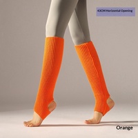 Chaussettes de yoga unisexes épaisses 100 % acrylique tricotées chaudes unies imprimées par transfert thermique écologiques pour le ballet et le sport