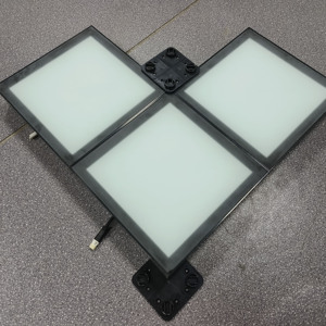 Parc de trampolines éducatif interactif immersif en plastique et métal avec LED pour les écoles maternelles et les centres commerciaux, intérieur et extérieur - Product Image 4