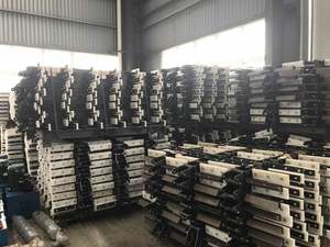 Yüksek kaliteli plastik kazıyıcı zincirli konveyör üretici tahıl gıda sürükle konveyör uçuş - Product Image 5