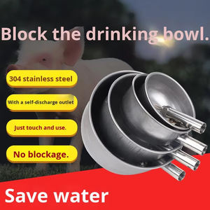 Nuova Ciotola Rotonda in Acciaio Inox per Abbeveraggio Suini con Bevitore Rinforzato e Beccuccio per Maialini e Scrofe Attrezzatura per Allevamento - Product Image 3