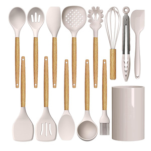 Ustensiles de cuisine résistants à la chaleur, ensemble d'ustensiles de cuisine en silicone avec manche en bois - Product Image 1