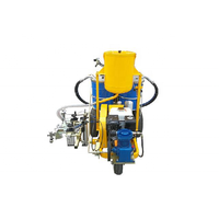 Machine de marquage routier à froid poussée à la main, facile à utiliser et largement utilisée, pour la marquage de lignes routières par pulvérisation à froid