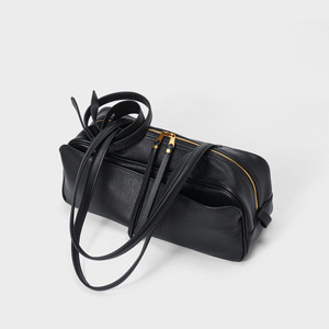 Bolso Boston de Lujo de Primera Calidad en Piel Vacuna, Bolso de Hombro Simple y Moderno para Otoño Invierno - Product Image 6