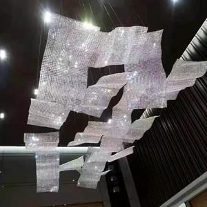 <span class=keywords><strong>Lampadario</strong></span> di grandi dimensioni con perline di cristallo a forma di <span class=keywords><strong>nuvola</strong></span> di illuminazione a sospensione in cristallo personalizzato per soffitto alto del <span class=keywords><strong>lampadario</strong></span> dell'hotel della Hall della Villa - Product Image 5