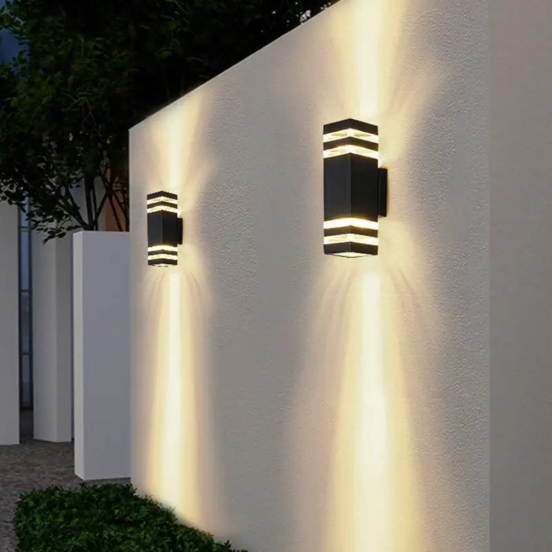 Lampe murale extérieure en gros de haut en bas E27 Led Wall Lamp