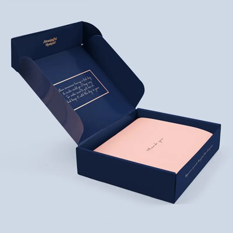 Mailer Box Voor Schoenen En Kleding Verpakking Verzending Unieke Kleurrijke Gedrukt Logo Satijn Bekleed Cosmetische Wit Hid
