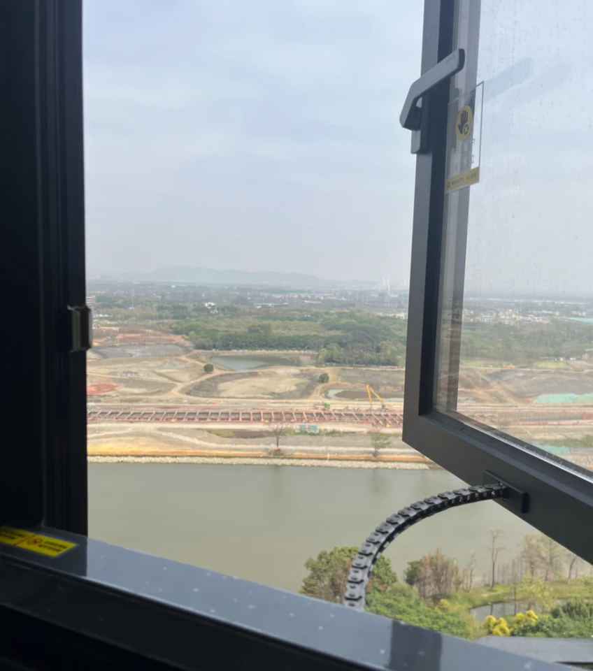 BOCHARM High Quality Automatic Wifi Window Opener Slide Electric ...