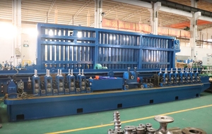 Hochfrequenz-<span class=keywords><strong>ERW</strong></span>-Rohrwalzwerk zur Herstellung von Kohlenstoffstahlrohren mit 90KW Motor Energiesparend für Energieversorgungsrohrformung - Product Image 4