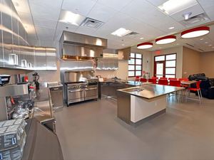 Armoires de cuisine modernes en acier inoxydable avec îlot en bois Solution de cuisine tout-en-un - Product Image 6