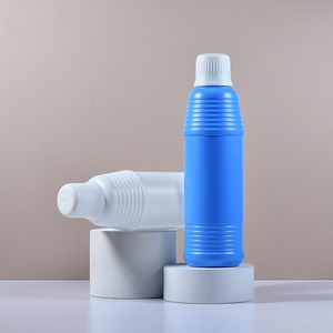 Bouteille <span class=keywords><strong>de</strong></span> sous-emballage <span class=keywords><strong>de</strong></span> liquide <span class=keywords><strong>de</strong></span> <span class=keywords><strong>nettoyage</strong></span> domestique HDPE vide personnalisée bouteille d'agent <span class=keywords><strong>de</strong></span> <span class=keywords><strong>nettoyage</strong></span> <span class=keywords><strong>de</strong></span> mur bleu/blanc bouteille en plastique <span class=keywords><strong>à</strong></span> bouchon <span class=keywords><strong>à</strong></span> vis <span class=keywords><strong>de</strong></span> 800ml - Product Image 5