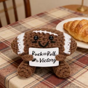 Kit DIY Fait Main : Poupée Crochet Positive – Cadeau Football pour Pères, Collègues, Hommes & Femmes – Présent d'<span class=keywords><strong>Anniversaire</strong></span> de Soutien Émotionnel - Product Image 4