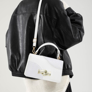 Nuova Borsa a Tracolla Piccola Quadrata in Stile Francese con Motivo Coccodrillo in Pelle PU e Fibbia Dorata per Donne, Uso Quotidiano e Ufficio - Product Image 4