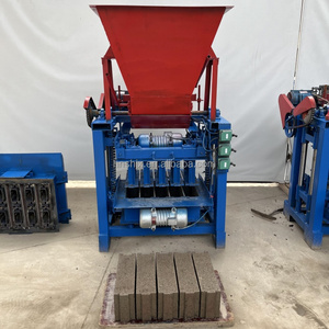 La machine à briques creuses de type trémie a une production élevée de briques isolantes et est une machine à fabriquer des briques sans cuisson. - Product Image 5