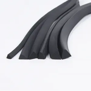 Mais barato triângulo neoprene borracha flexível silicone selo selagem l forma pvc tiras extrusora t0513