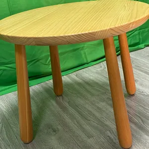 Çocuklar için sandalye yuvarlak ahşap sehpa çocuk sandalye ve masa