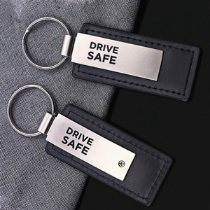 Fabricant de <span class=keywords><strong>porte</strong></span>-clés en <span class=keywords><strong>cuir</strong></span> pour voiture <span class=keywords><strong>Porte</strong></span>-clés en <span class=keywords><strong>cuir</strong></span> de <span class=keywords><strong>luxe</strong></span> personnalisé <span class=keywords><strong>Porte</strong></span>-clés en métal PU avec logo <span class=keywords><strong>Porte</strong></span>-clés en <span class=keywords><strong>cuir</strong></span> personnalisé - Product Image 6