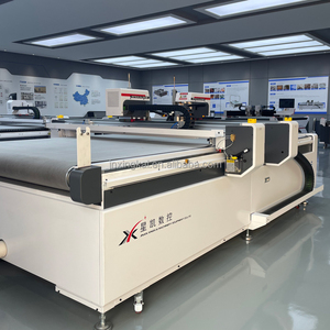 Máquina de <span class=keywords><strong>Corte</strong></span> de Cuero CNC Automática de Alta Velocidad con Adsorción al Vacío para Bolsas de Viaje e Interiores de Automóviles - Product Image 3