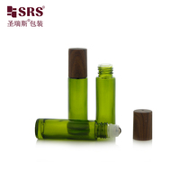 Flacon roll-on en verre vert foncé premium de 10 ml avec couvercle en plastique imprimé imitation bois