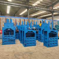 Presse à balles verticale robuste pour plastiques et bouteilles PET