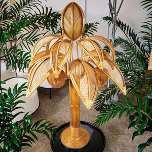 Lampe de sol en <span class=keywords><strong>rotin</strong></span> tressé à la main moderne personnalisée avec un design écologique pour les bureaux et les restaurants - Product Image 2