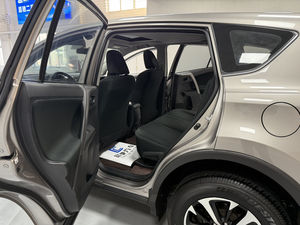 Auto Usata 2016 2.0L CVT Trazione Anteriore Edizione Comfort Toyota RAV4 - Product Image 6