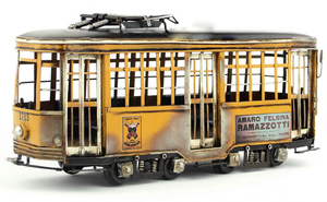 2021 vendita calda di alta qualità vintage latta fatta a mano modello di <span class=keywords><strong>auto</strong></span> vagone antico ferro artigianato <span class=keywords><strong>regalo</strong></span> a milano <span class=keywords><strong>in</strong></span> italia - Product Image 5