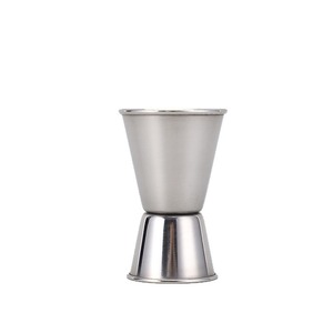 Jigger de Acero Inoxidable de 15 y 30 ml, Taza Medidora de Cócteles de Doble Cara, Herramienta de Bar con Borde Recto y Borde Enrollado, Equipo de Mixología - Product Image 3