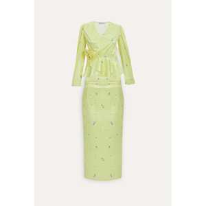 ชุดราตรีผ้าซาตินลายดอกกุหลาบเหลือง - Product Image 2