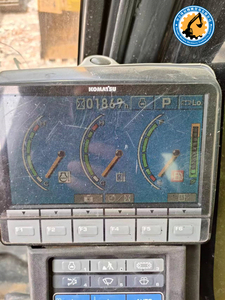 รถตักดิน Komatsu มือสอง220-8 22ตัน - Product Image 2