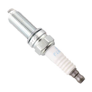 หัวเทียนป้องกันไฟฟ้าสถิตแบบมีสายดิน ชิ้นส่วนจุดระเบิดอัตโนมัติ ป้องกันการรบกวนทางไฟฟ้าในระบบยานยนต์ - Product Image 5