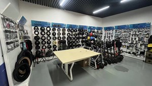 Nouveaux accessoires pour vélos <span class=keywords><strong>électrique</strong></span>s Engwe Engine Pro : batterie, éclairage et pneus de rechange - Product Image 6