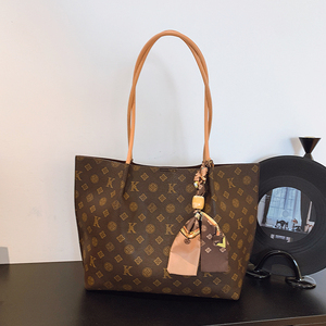 Sac fourre-tout en PU à motif géométrique tendance. Sac à main de créateur de haute qualité pour femmes. Convient à un usage quotidien.6073 - Product Image 4