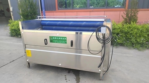 Kommerzielle Automatische Kartoffelwasch- und Schälmaschine Kleiner Halbautomatischer Edelstahl-Elektroschäler Preis zum Verkauf - Product Image 6