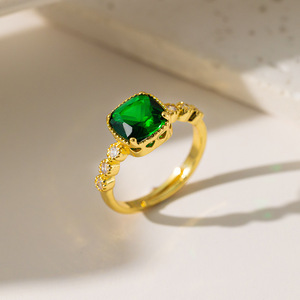 YL New <span class=keywords><strong>Internet</strong></span> Celebrity Children's Fashion Light Luxury High-end Index Finger Ring Aleación Chapado en oro Piedra natural - Product Image 6