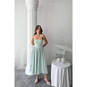 Robe en lin ODM en gros, robe courte à col halter en crochet, robe élégante à fentes, sublimée, creuse, XS pour club de jour - Product Image 6