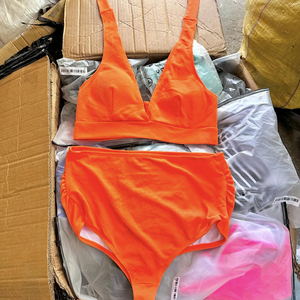 Ballot Pyjamas Lingerie Vêtements de Nuit Robes de Soirée Bikinis Maillots de Bain Stock en Gros Blouses Brillant Chaussures Sandales en Liquidation pour Femmes - Product Image 2