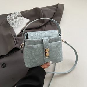 Sac à bandoulière mini en cuir PU couleur bonbon 2025 pour femme – Sac à main mignon et tendance pour filles au quotidien - Product Image 1