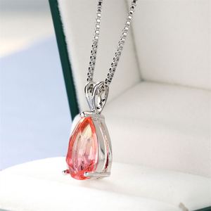 Collar con Colgante Sencillo y Elegante para Mujer, Joyería de Cristal Brillante Clásica y Única en una Cadena de Latón, Nueva Llegada - Product Image 3