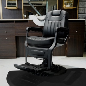 Sillón de Barbería Reclinable Hidráulico de Aluminio y Cuero Sintético Negro Esmerilado Moderno, Ecológico y Duradero, Giratorio 360° para Sala de Estar - Product Image 1