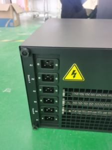 <span class=keywords><strong>AC</strong></span> 5kW 6kW 7kW Rack Mount <span class=keywords><strong>Load</strong></span> Bank für die Simulation von Rechen zentren - Product Image 5