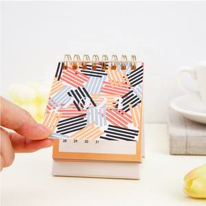 Vente chaude 2024 Mini calendrier anglais bobine de bureau planificateur personnalisé cadeau de Promotion - Product Image 5